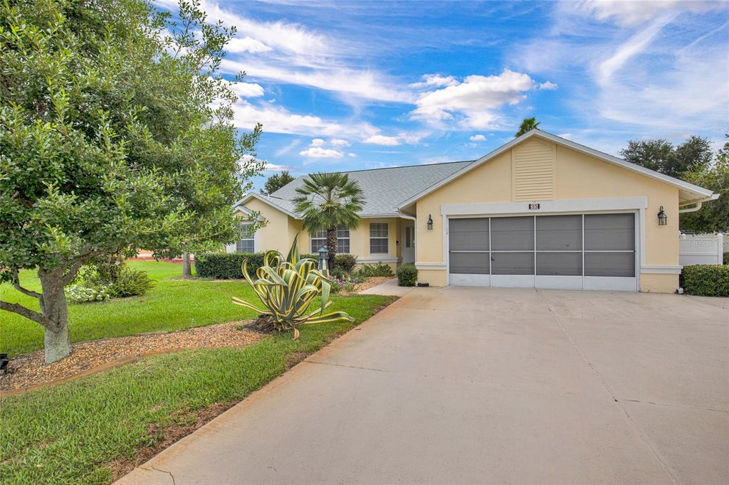 Photo of 35 Westgate Lane, Palm Coast, FL 32164 (MLS # FC321385)