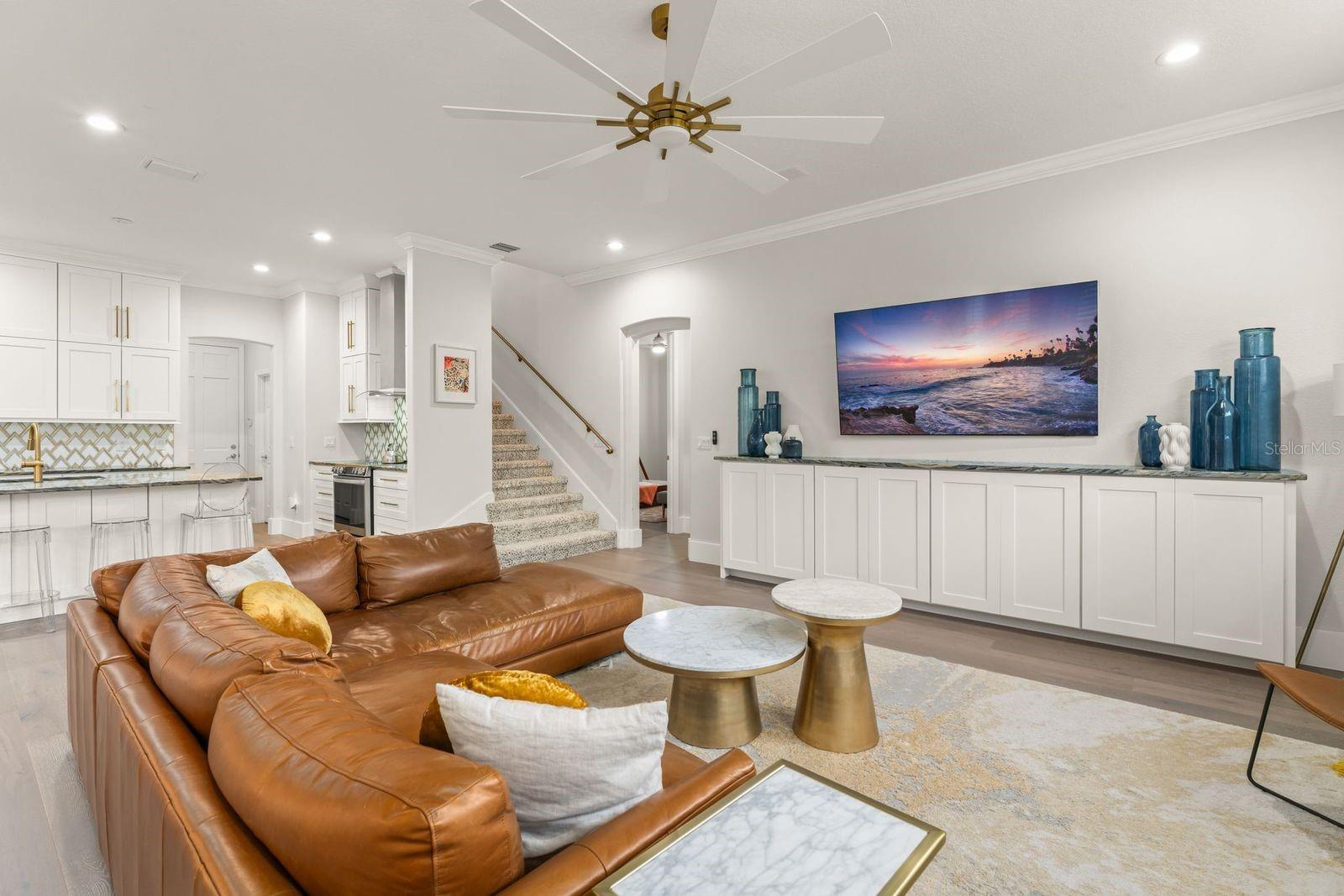 8643 CRESTGATE CIRCLE