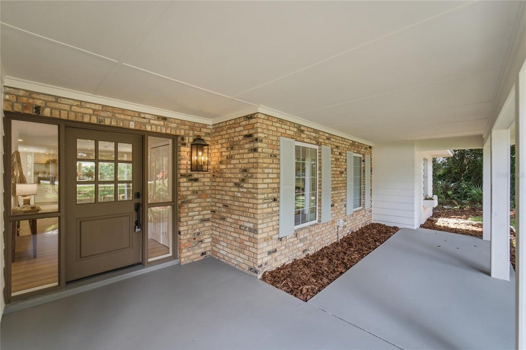 Photo of 114 Wayland Circle, Longwood, FL 32779 (MLS # O6432765)