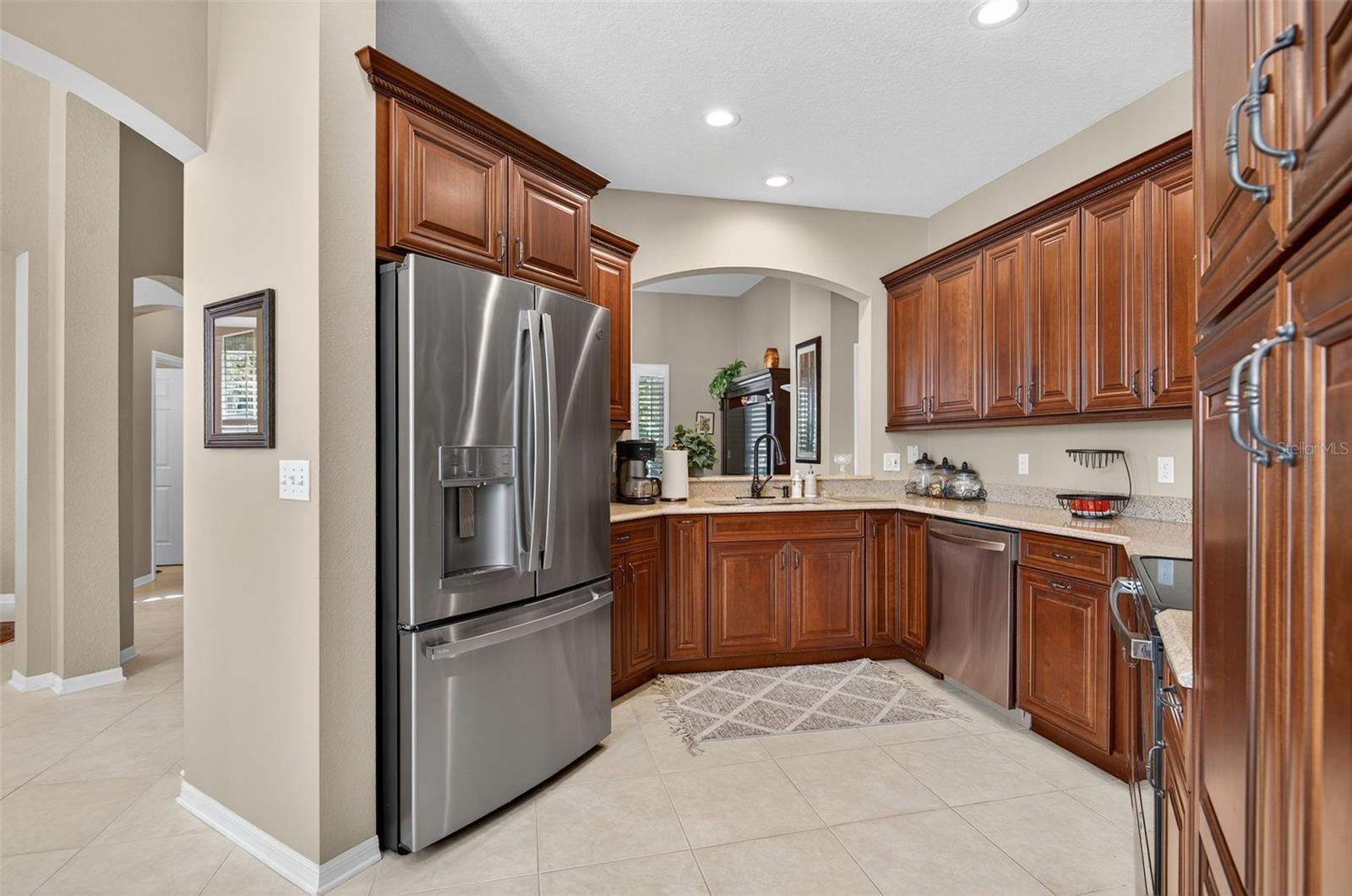 WALDEN LAKE / LAUREL LAKE - Residential