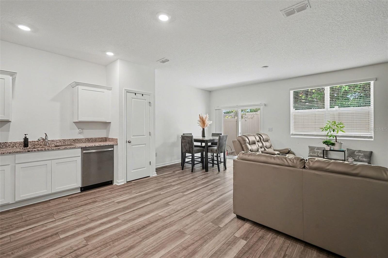 TYSON TOWNHOMES - Residential