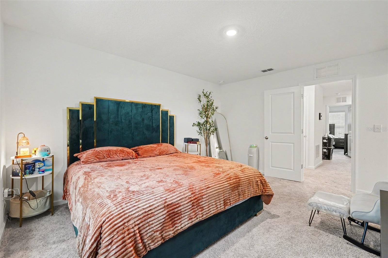 TYSON TOWNHOMES - Residential