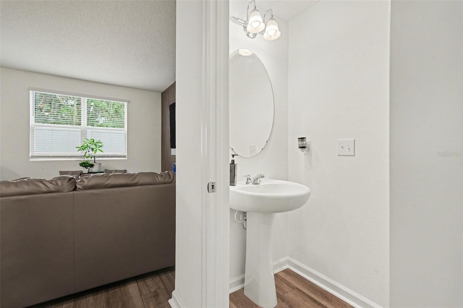 TYSON TOWNHOMES - Residential