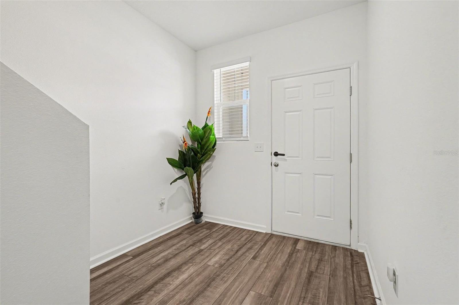 TYSON TOWNHOMES - Residential