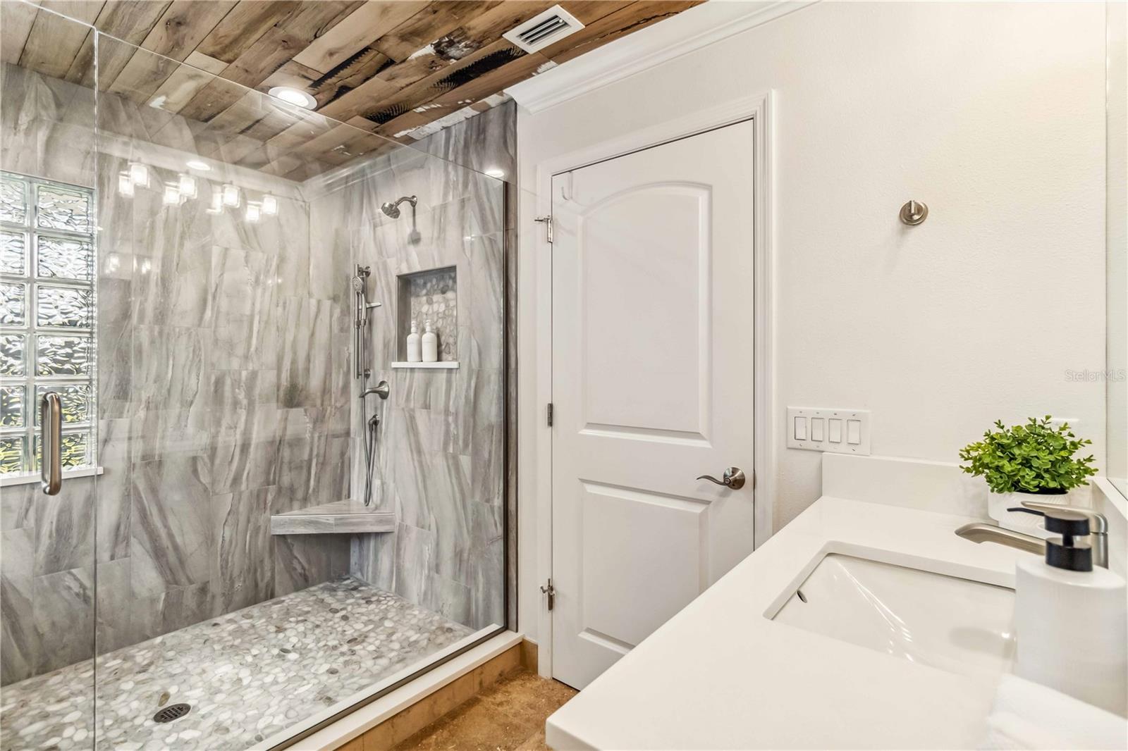 BIRD KEY SUB - Residential