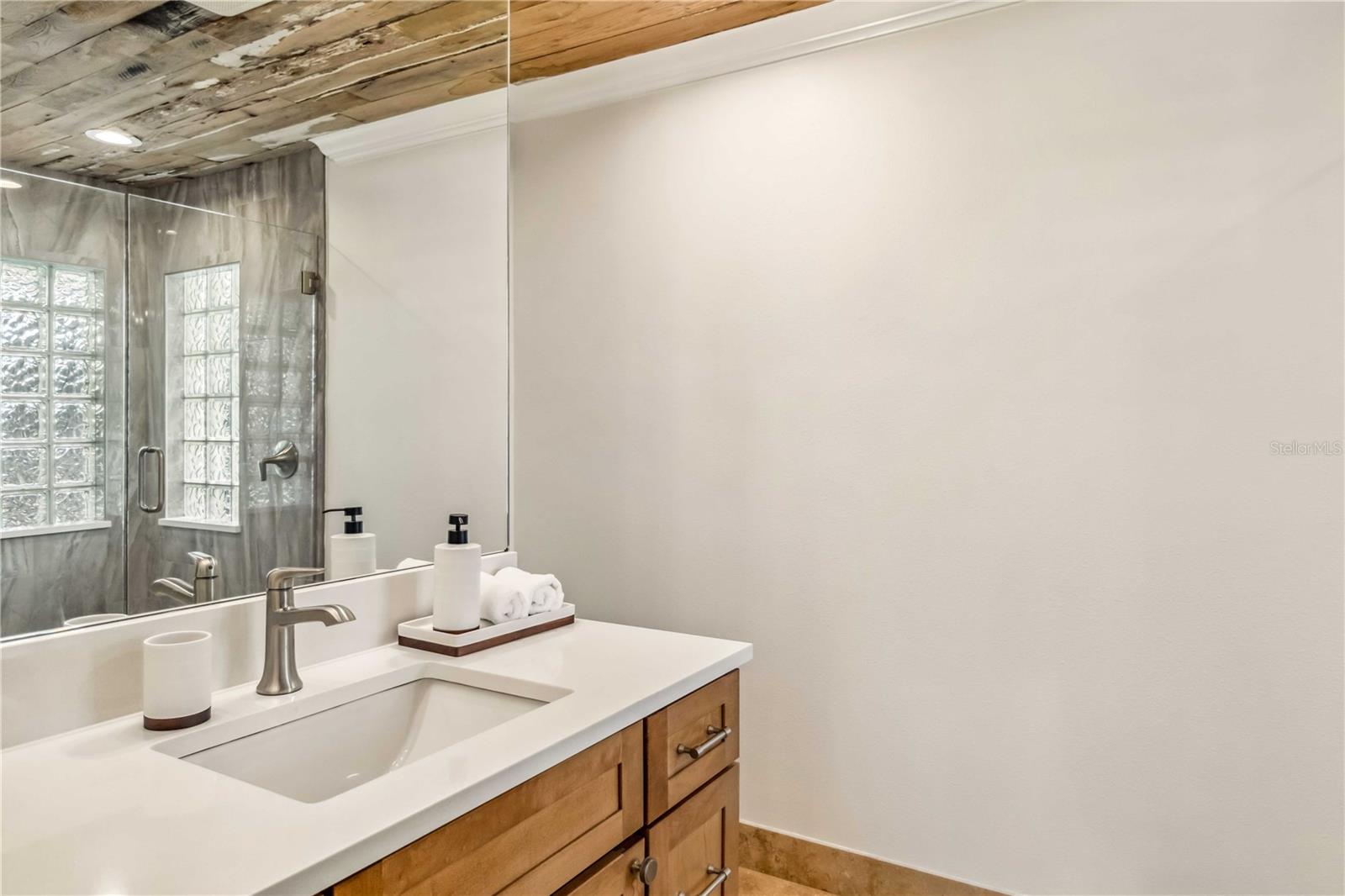 BIRD KEY SUB - Residential