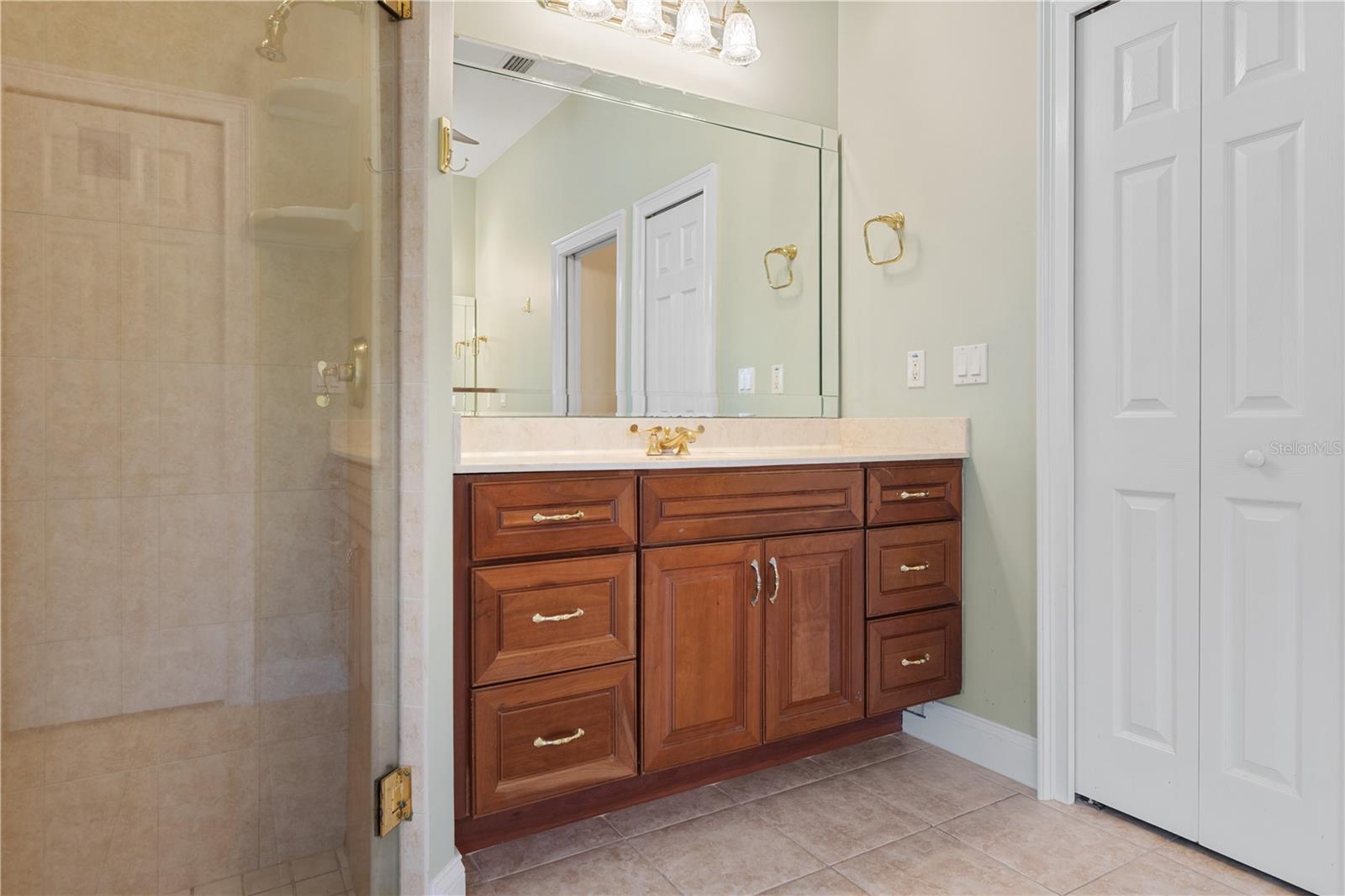 SANCTUARY SUB - Residential