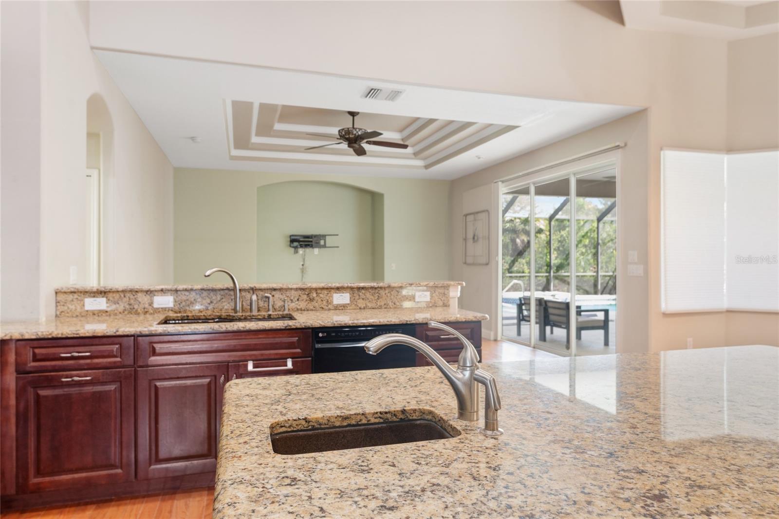 SANCTUARY SUB - Residential