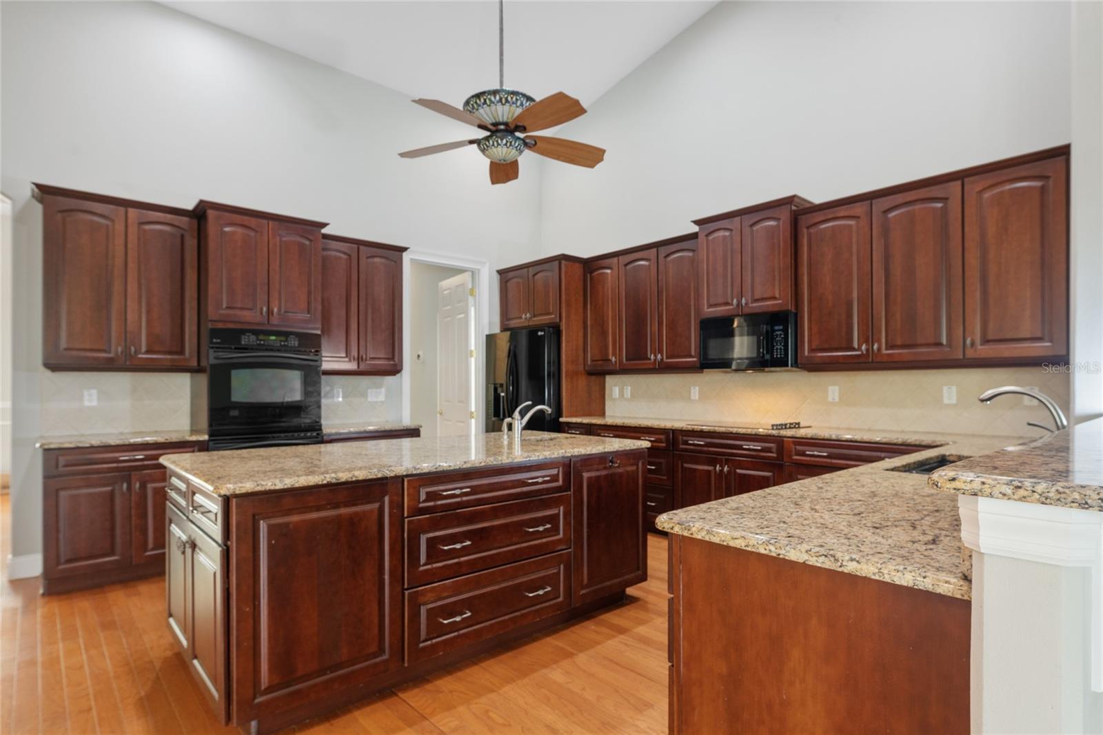 SANCTUARY SUB - Residential