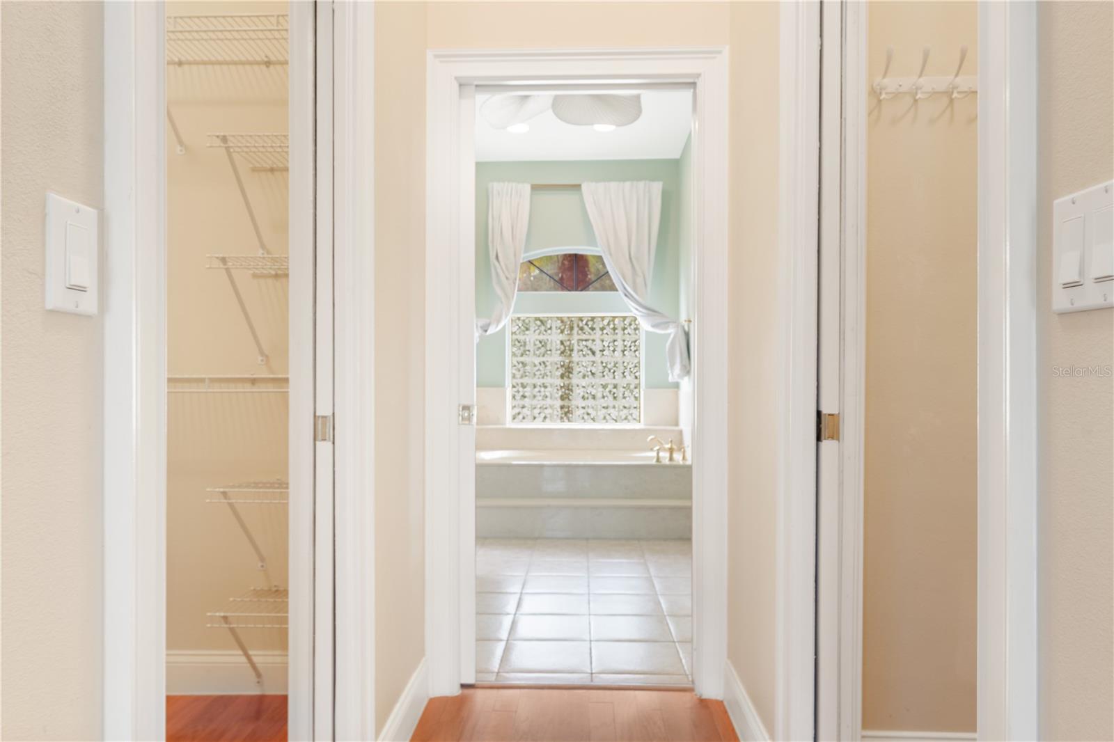 SANCTUARY SUB - Residential