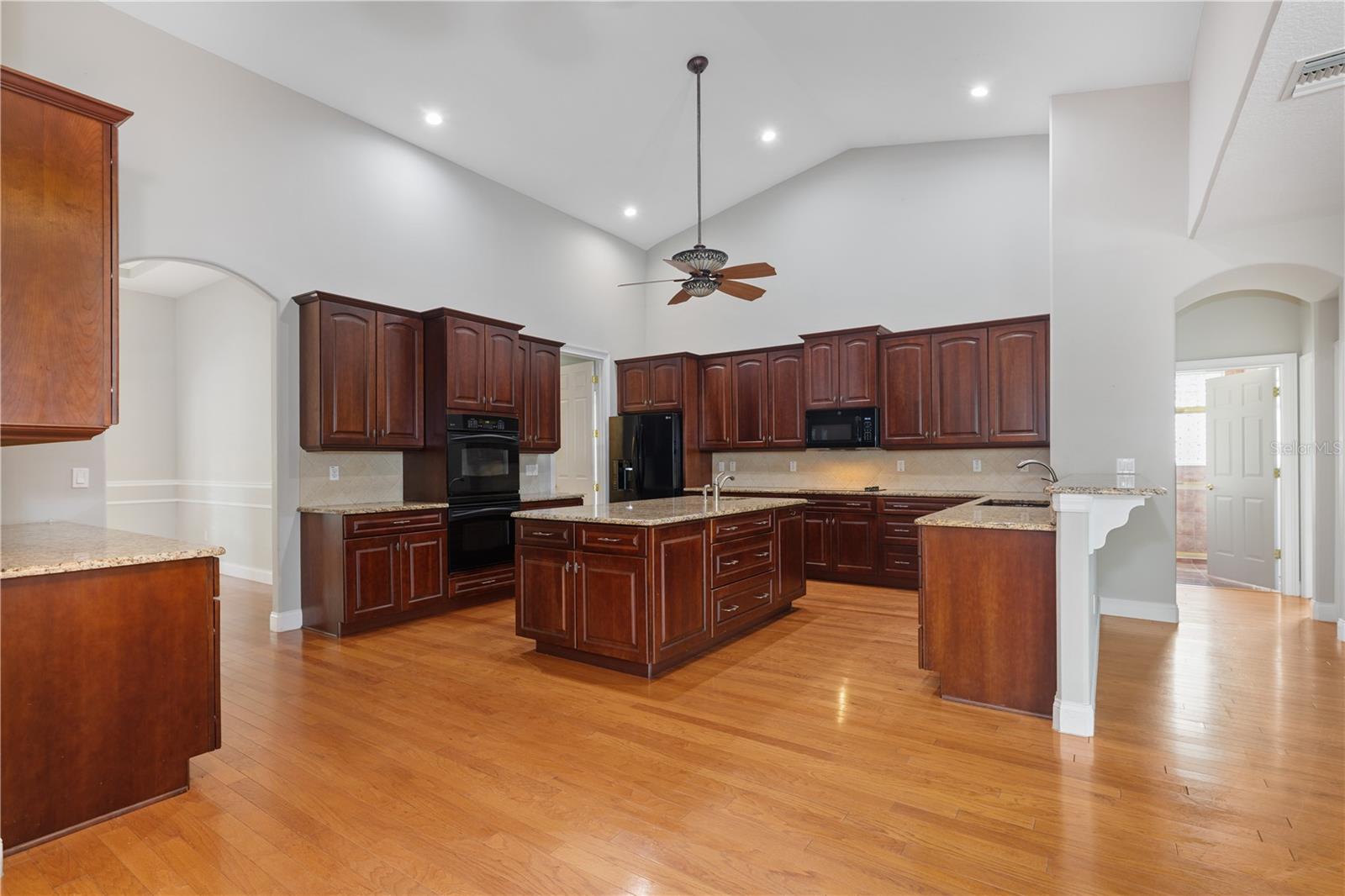 SANCTUARY SUB - Residential