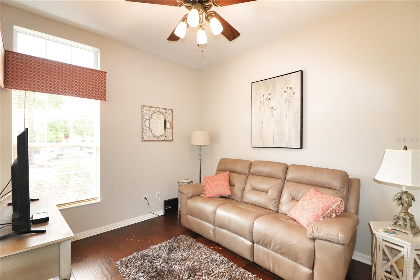 ROYAL HIGHLANDS PH 02-B LT 1317 PB 50 PG - Residential