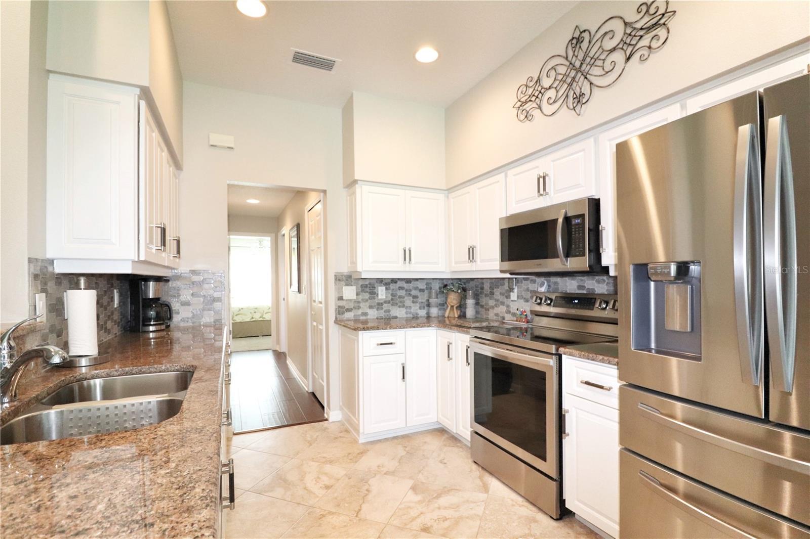 ROYAL HIGHLANDS PH 02-B LT 1317 PB 50 PG - Residential