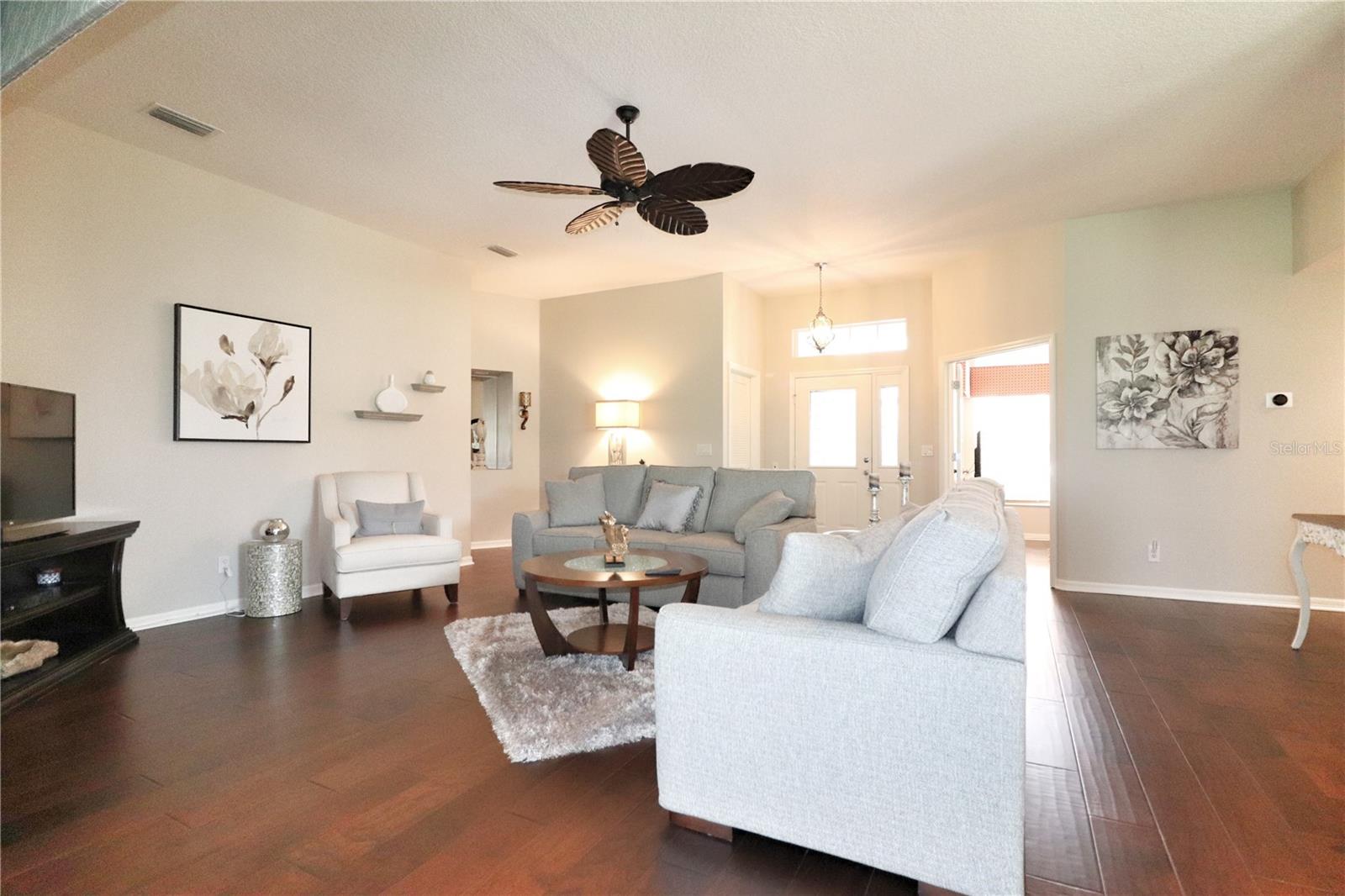 ROYAL HIGHLANDS PH 02-B LT 1317 PB 50 PG - Residential