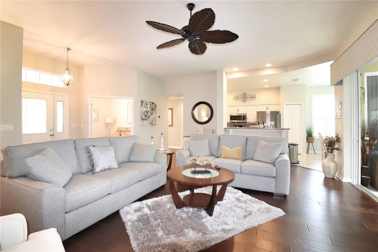 ROYAL HIGHLANDS PH 02-B LT 1317 PB 50 PG - Residential