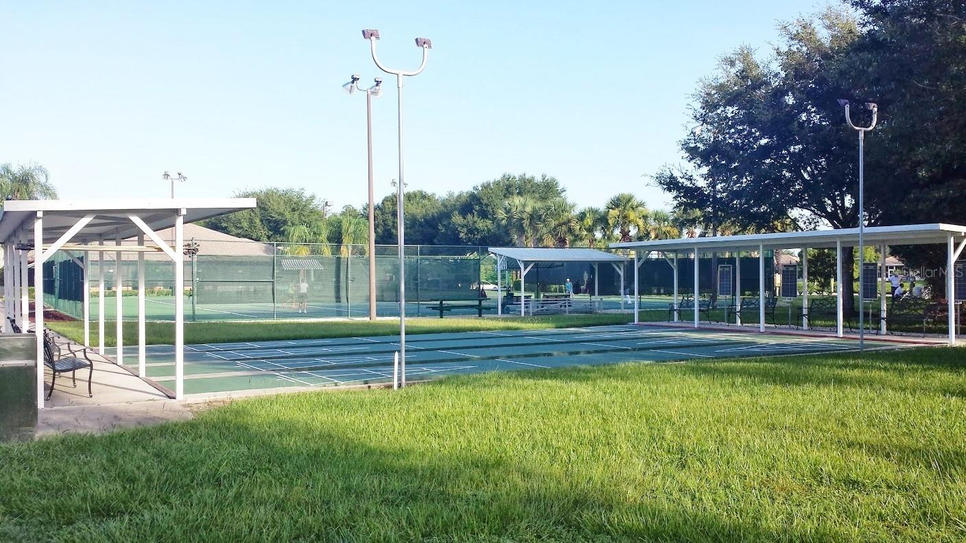 ROYAL HIGHLANDS PH 02-B LT 1317 PB 50 PG - Residential