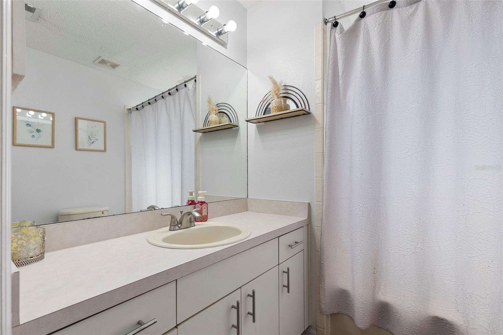 LAKEVIEW KNOLL PH 02 - Residential
