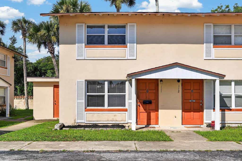 Photo of 1600 S Palmetto Avenue #111, South Daytona, FL 32119 (MLS # V4950742)