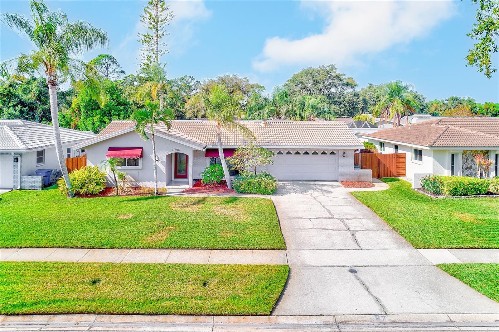 CANTERBURY CHASE - Residential