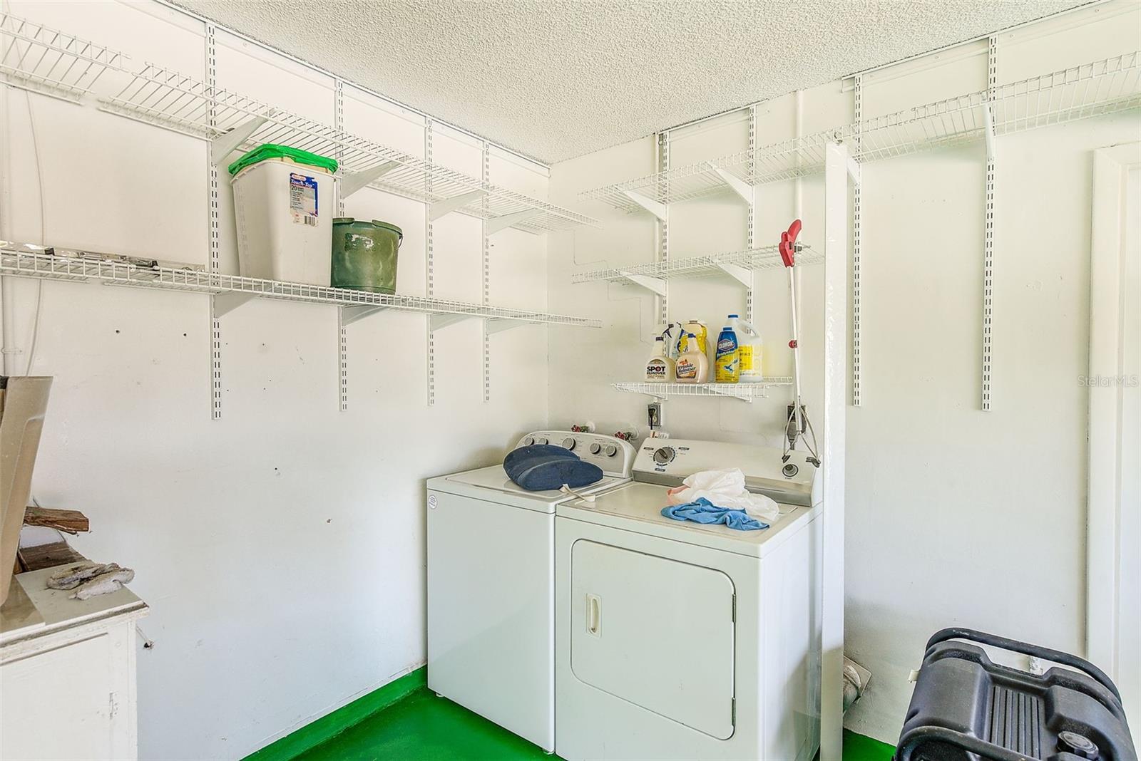 CANTERBURY CHASE - Residential