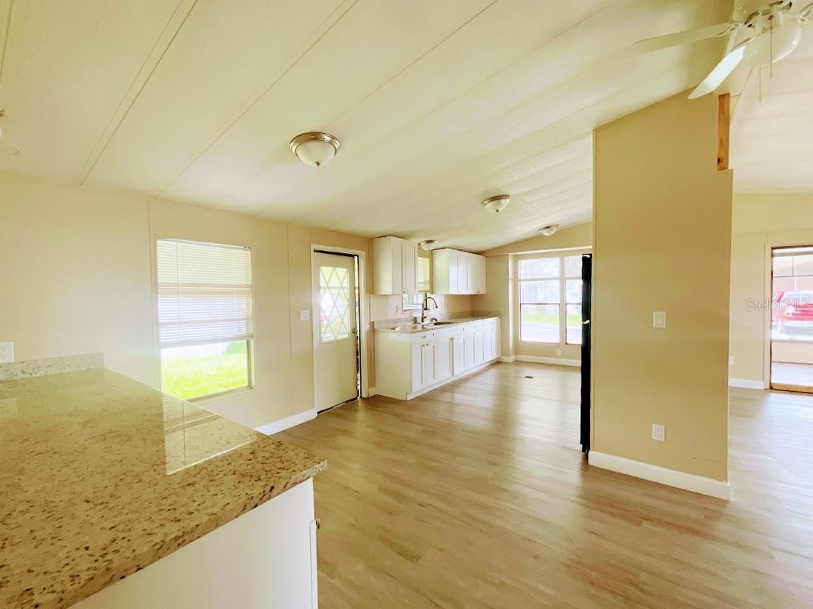 TIMBER LAKE ESTATES - Residential