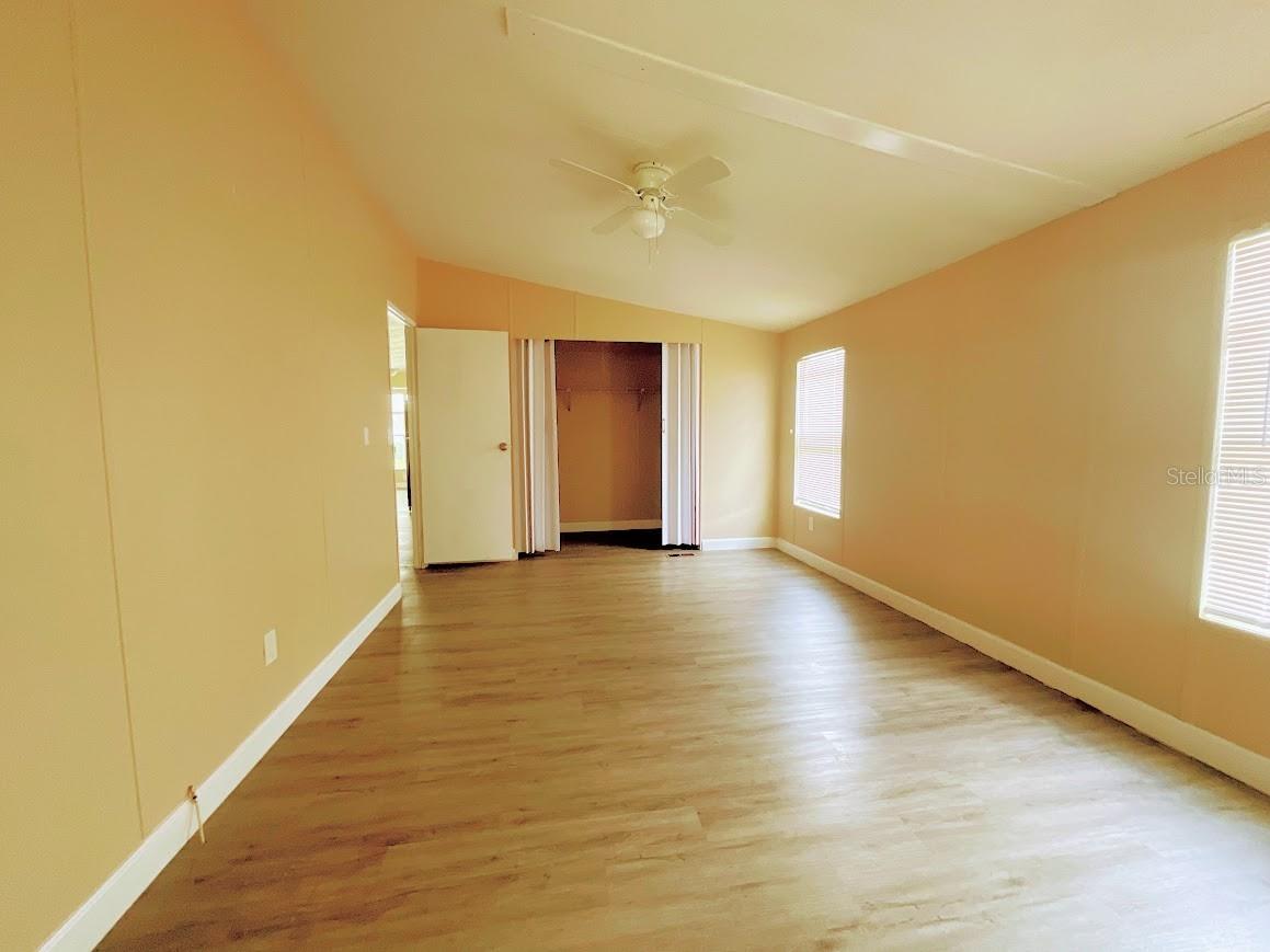 TIMBER LAKE ESTATES - Residential