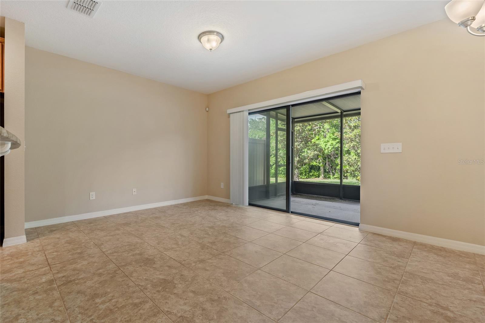 LOT 44 HANOVER POINTE REPLAT - REPLAT PB 76 PGS 1 - Residential