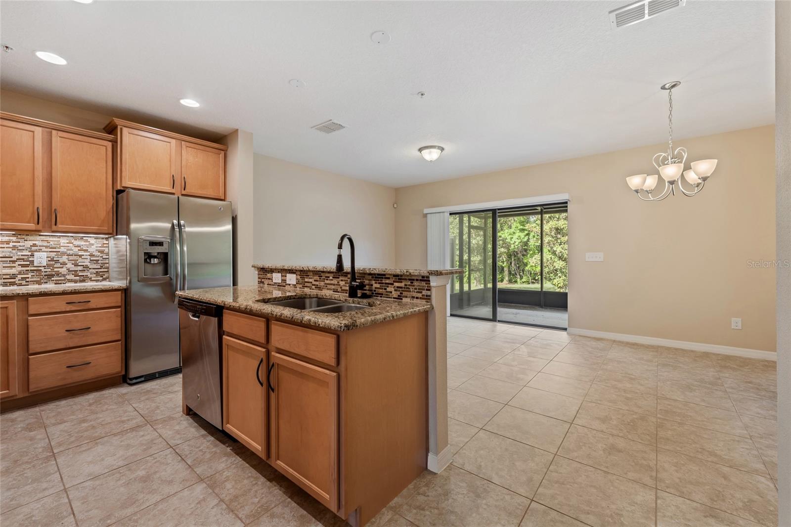 LOT 44 HANOVER POINTE REPLAT - REPLAT PB 76 PGS 1 - Residential