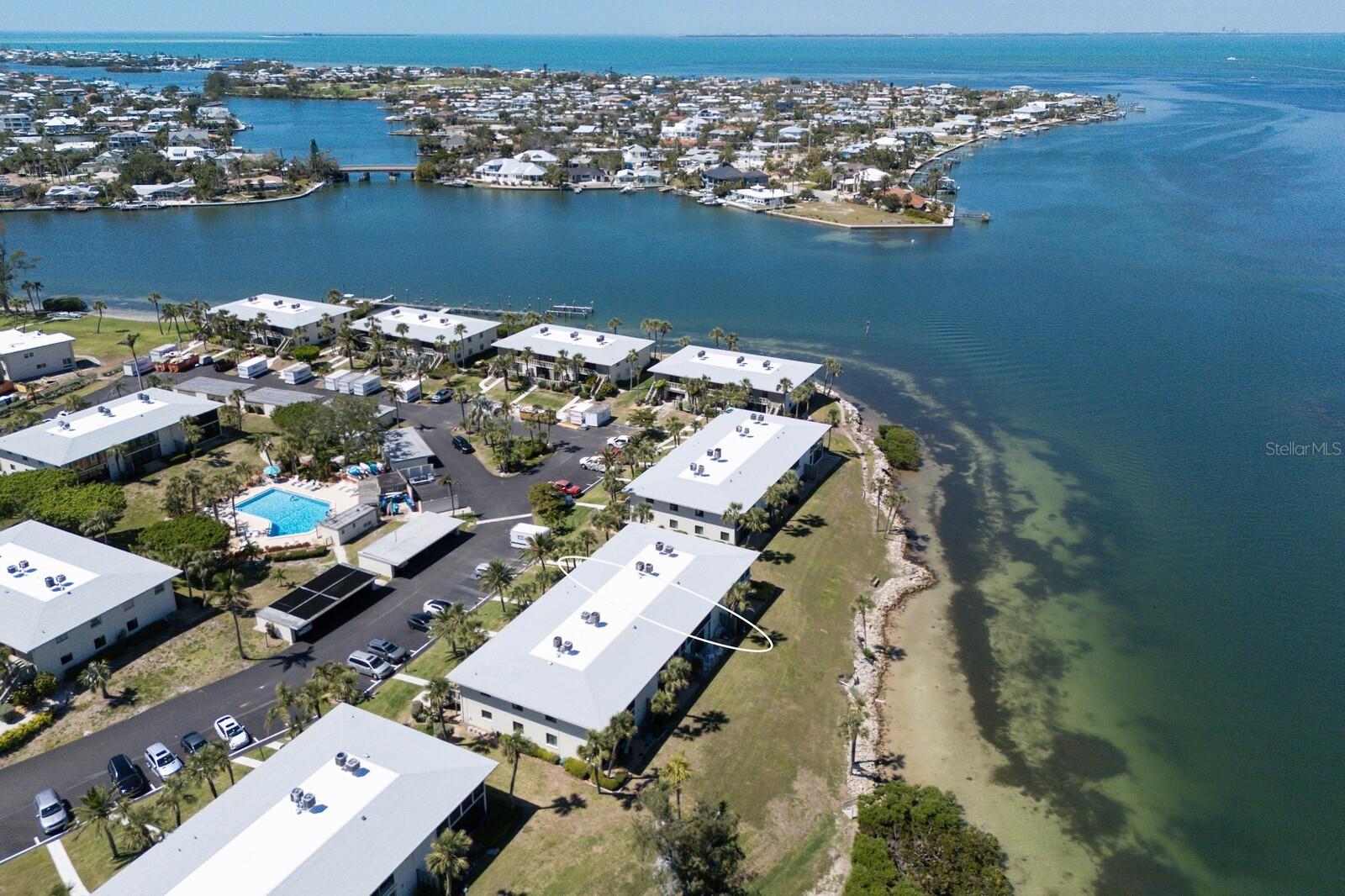 WESTBAY POINT & MOORINGS - Residential