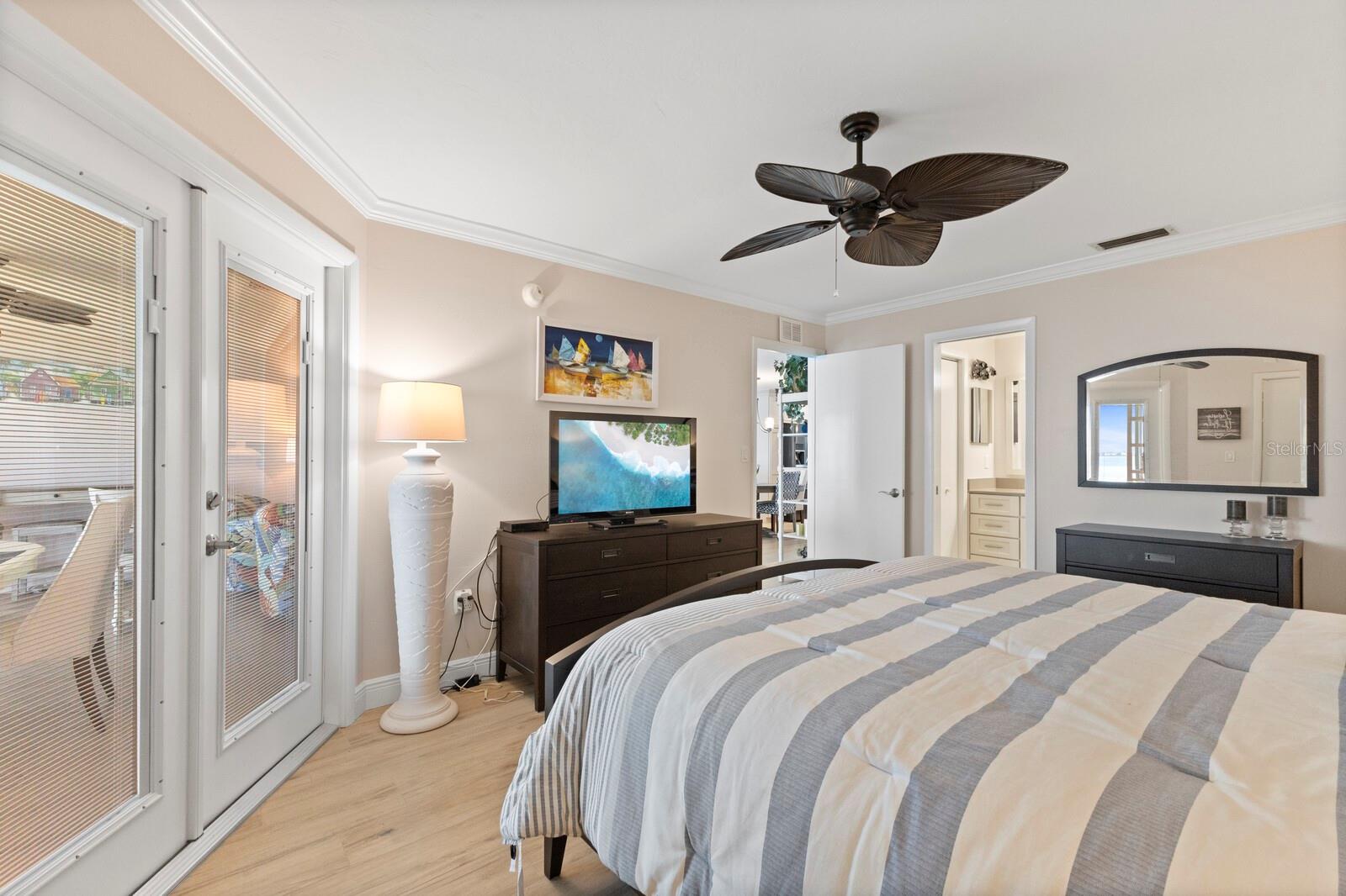 WESTBAY POINT & MOORINGS - Residential