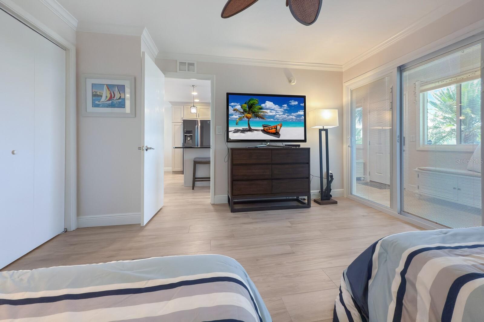 WESTBAY POINT & MOORINGS - Residential