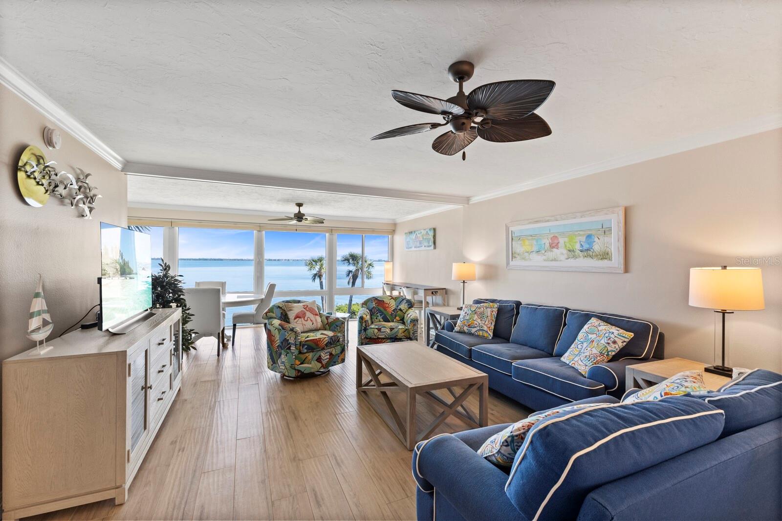 WESTBAY POINT & MOORINGS - Residential
