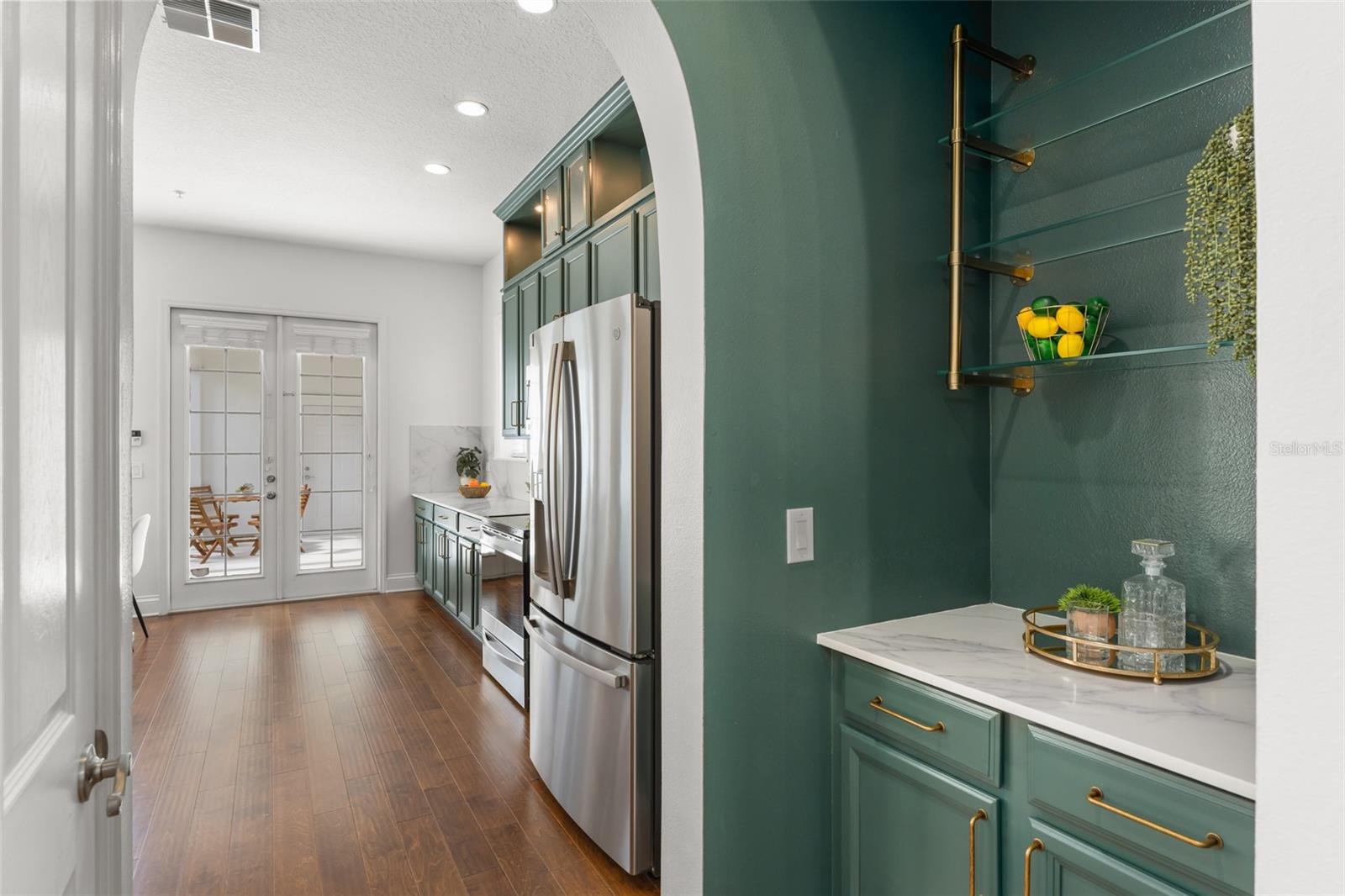 BALDWIN PARK - Residential