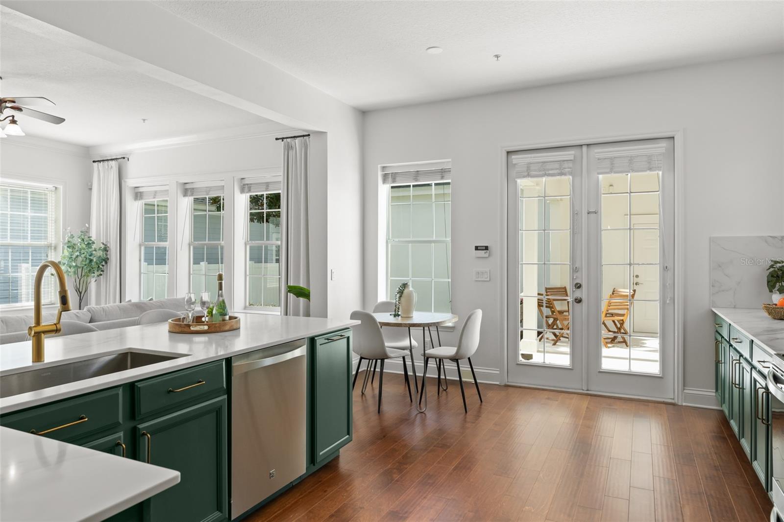 BALDWIN PARK - Residential