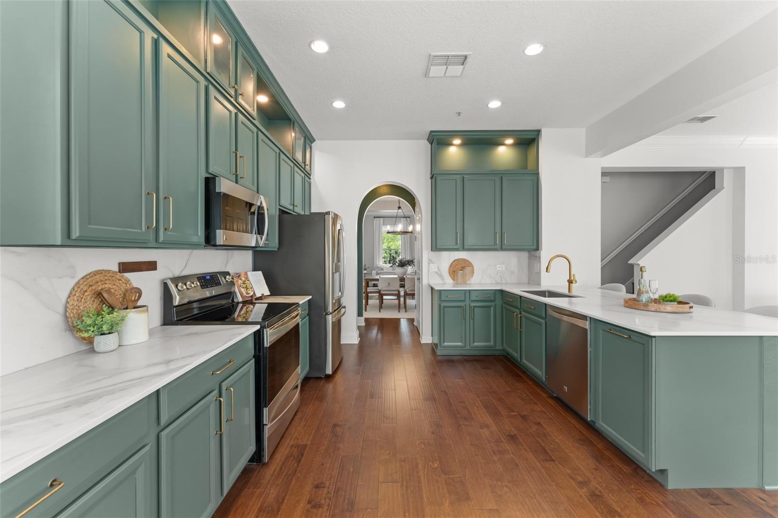 BALDWIN PARK - Residential