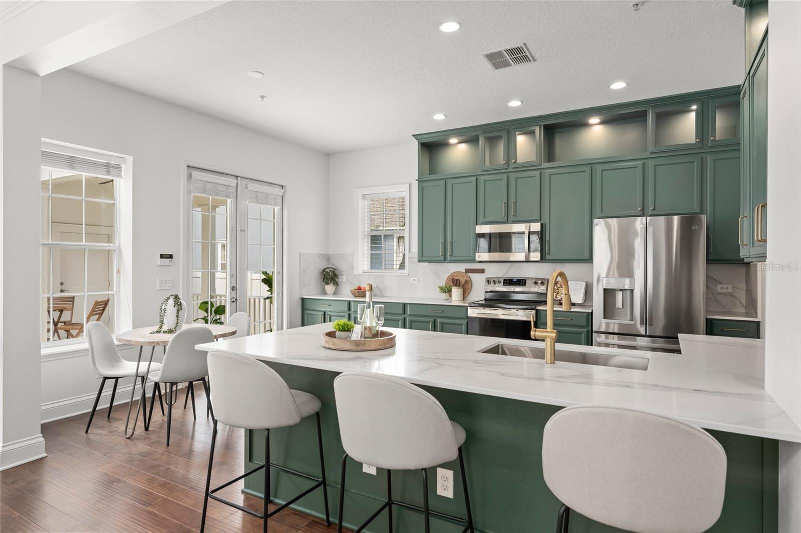 BALDWIN PARK - Residential
