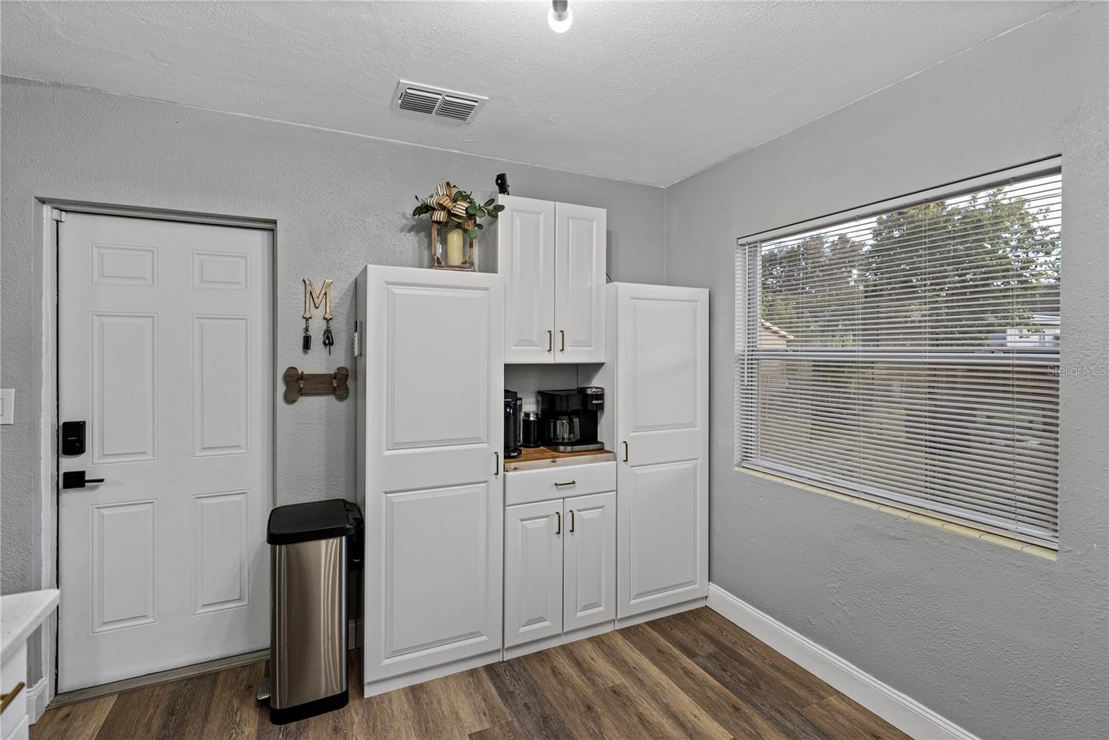 HOBBS & CORLEY ADD - Residential