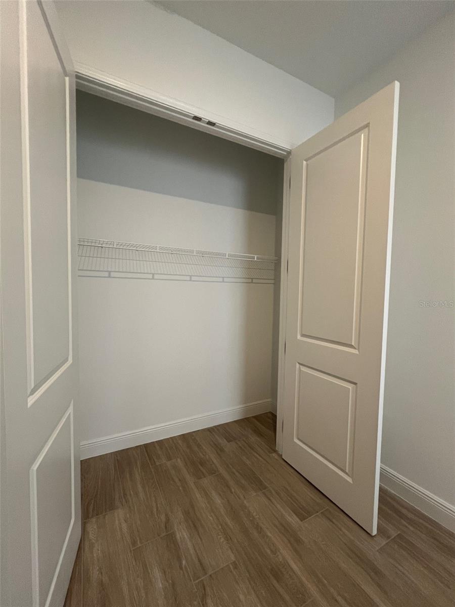 LAUREATE PARK - Residential Lease