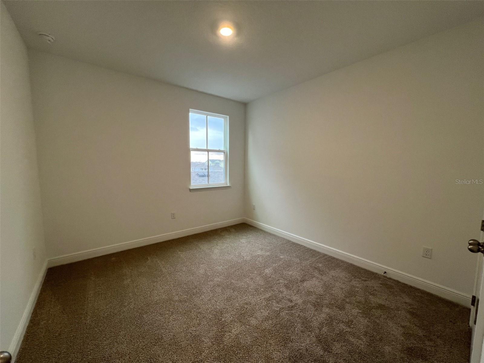 LAUREATE PARK - Residential Lease