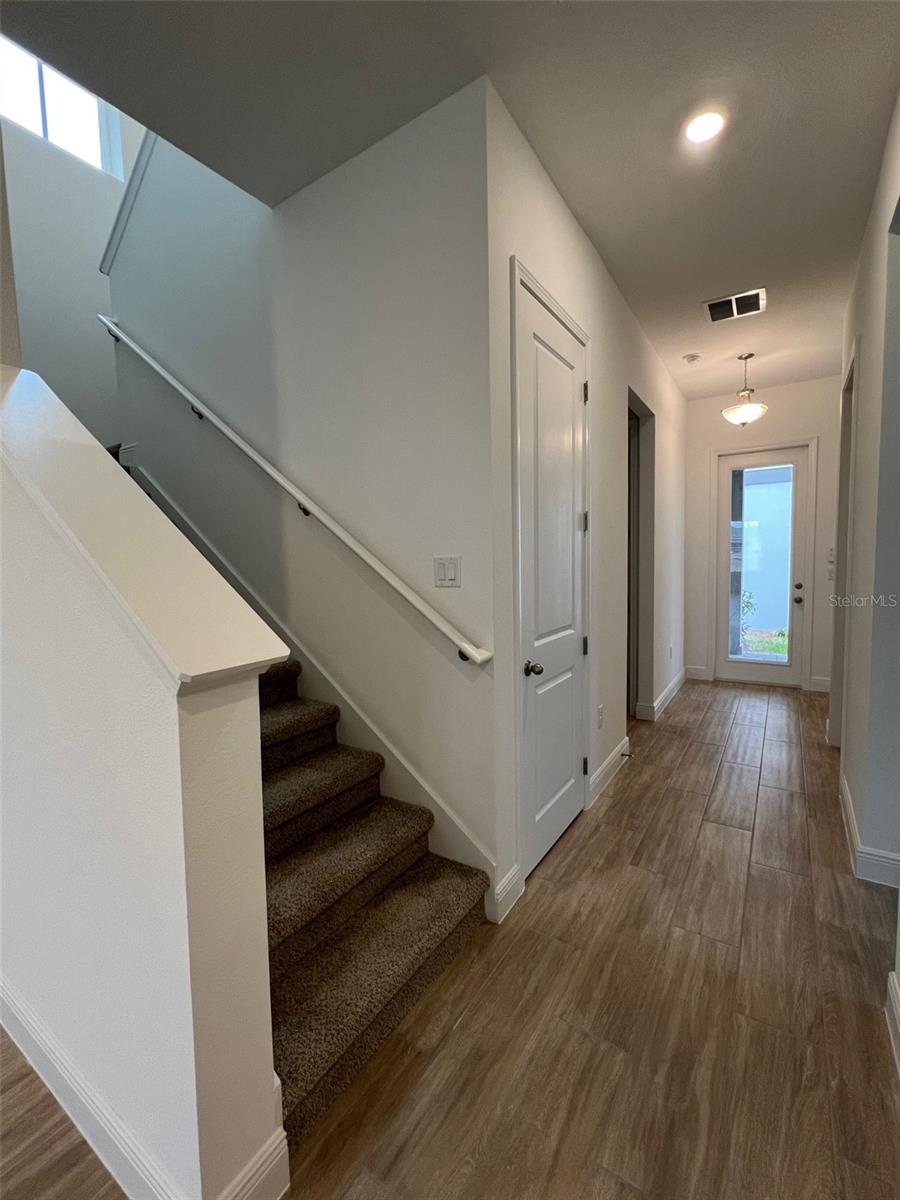 LAUREATE PARK - Residential Lease