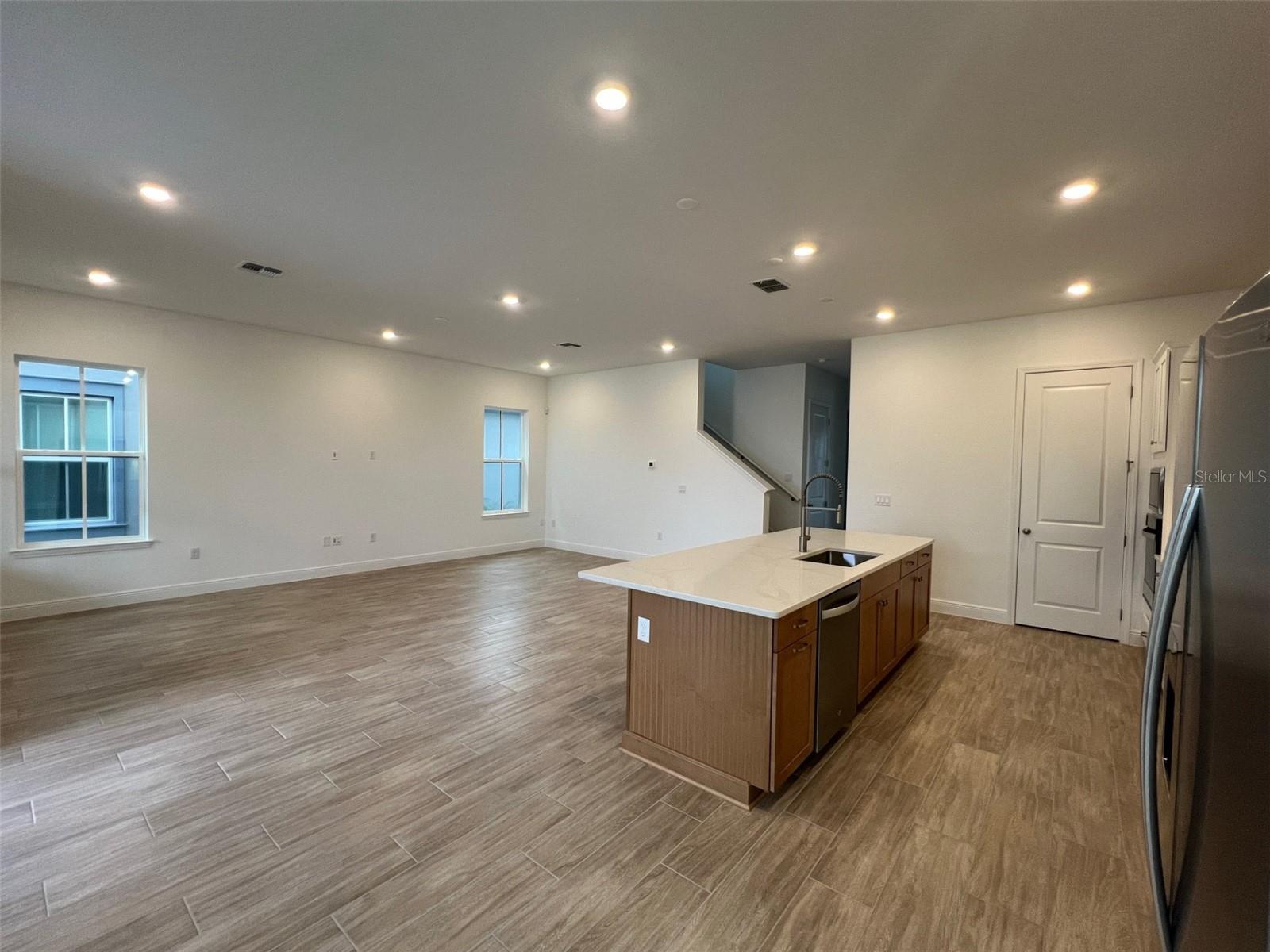 LAUREATE PARK - Residential Lease