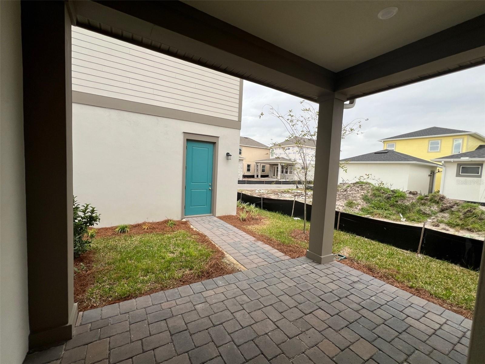 LAUREATE PARK - Residential Lease