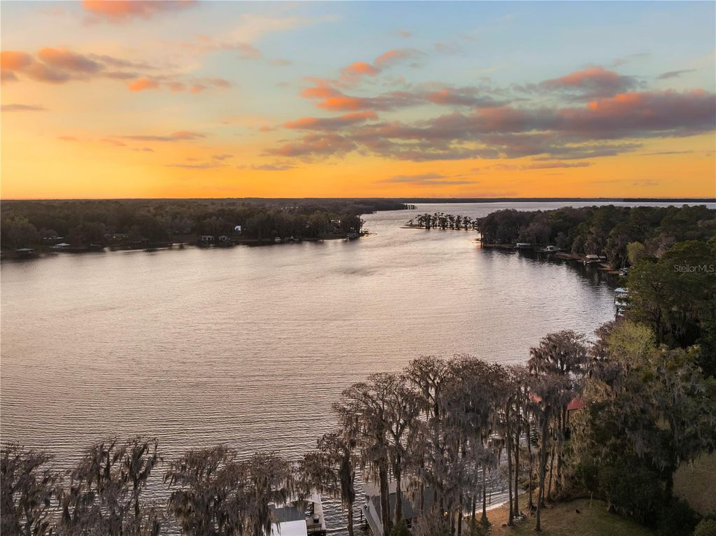 Photo of 715 Seminole Ridge Road #1, Melrose, FL 32666 (MLS # GC537611)