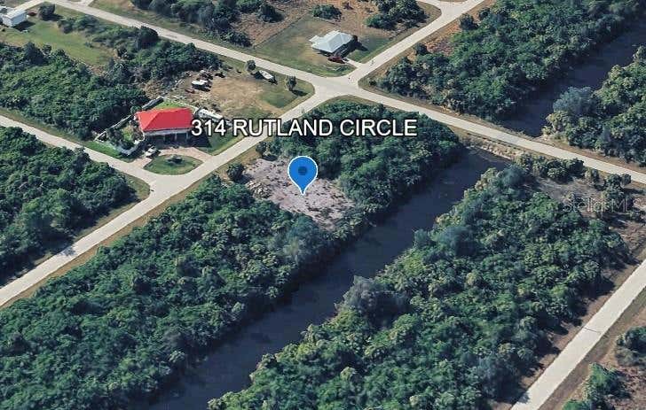 Photo of 314 Rutland Circle, Port Charlotte, FL 33954 (MLS # C7528728)