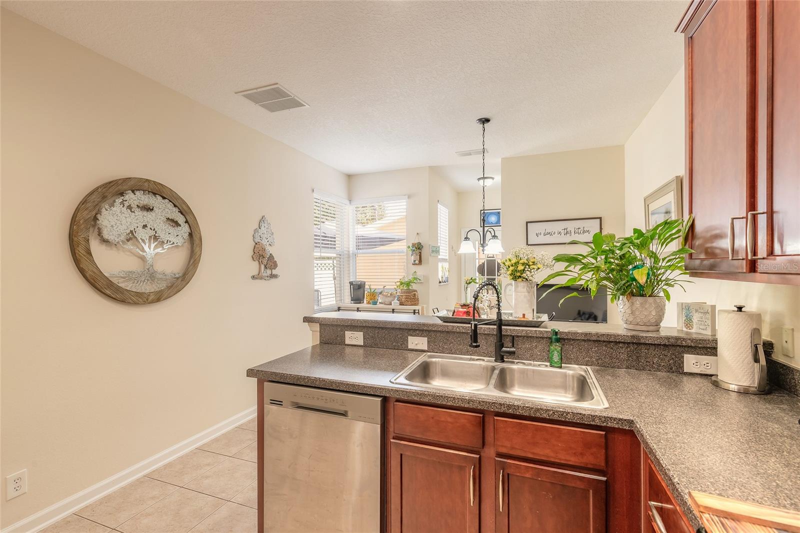 VICTORIA PARK INC 3 SE UT 1 TRACT C RPLT - Residential