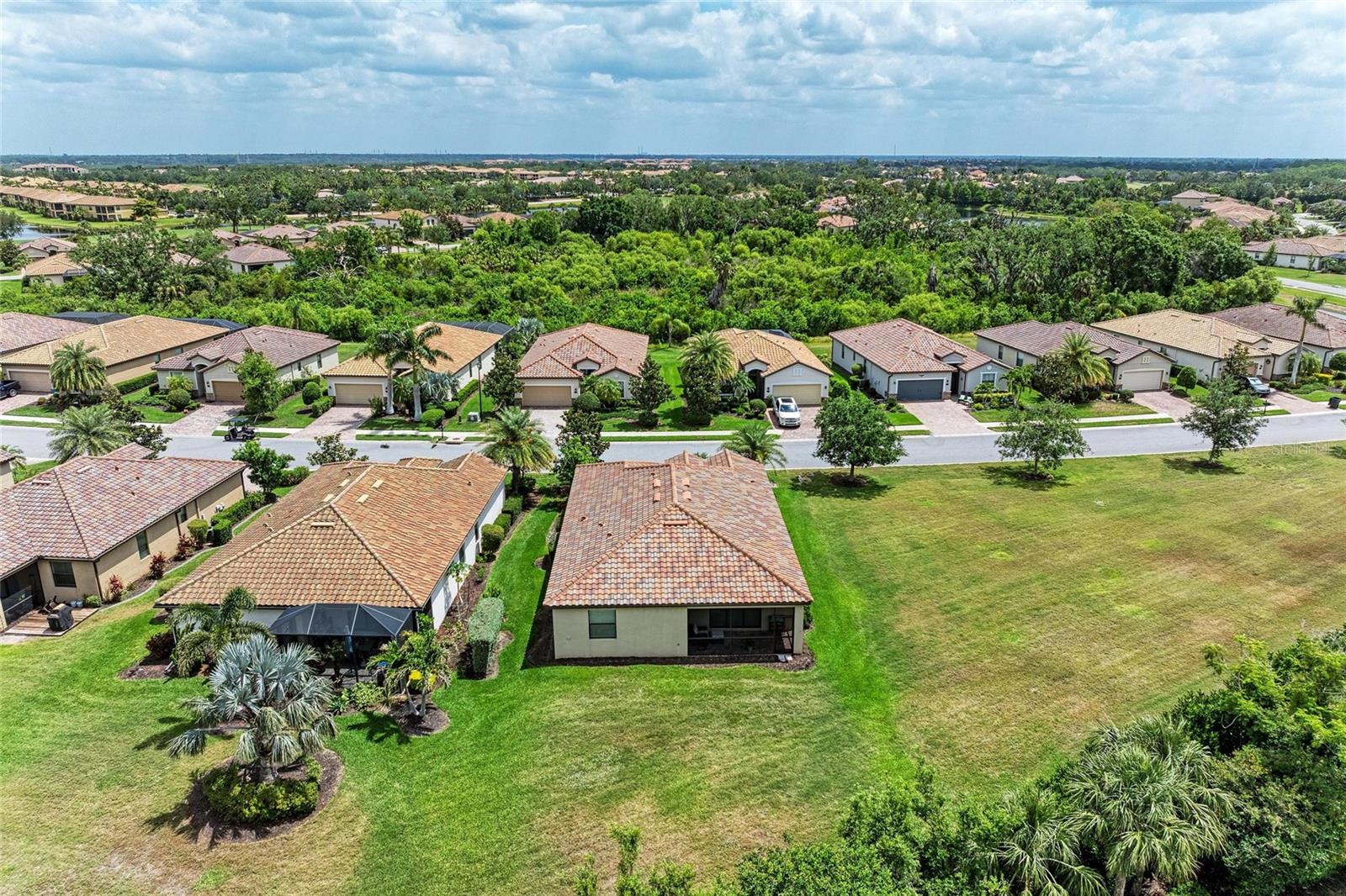 157 WANDERING WETLANDS CIRCLE