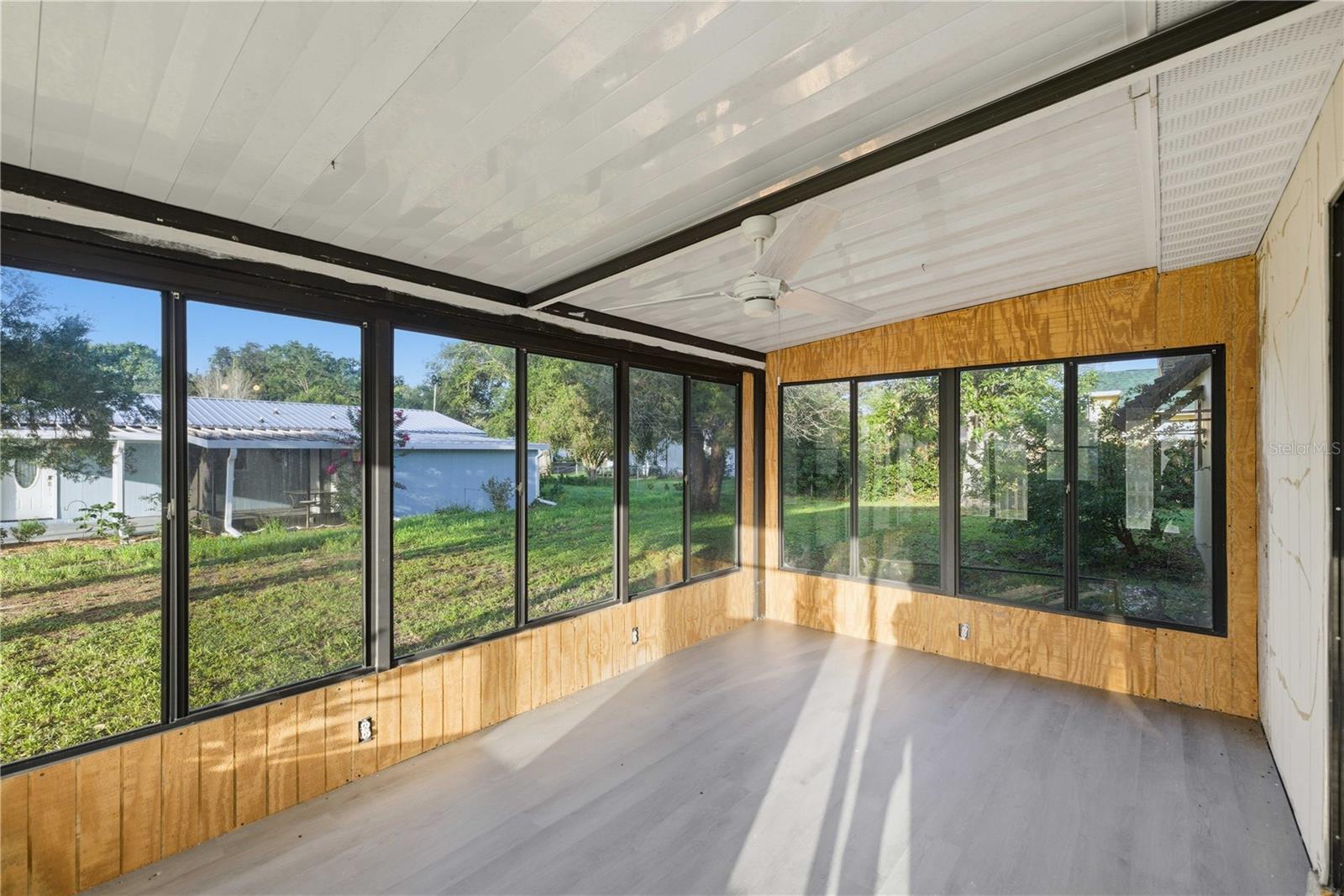 PINE RUN ESTATE - Residential