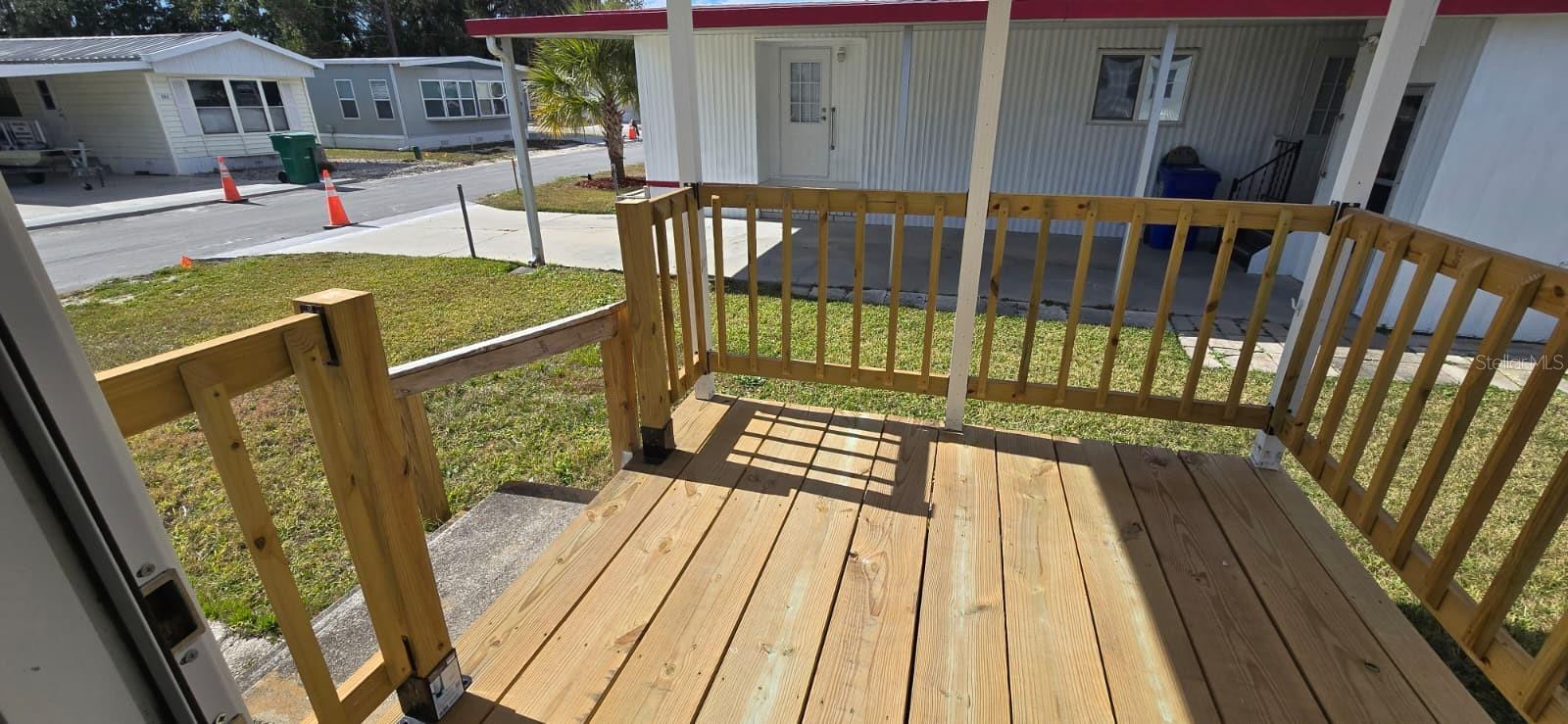 MANULKIN MH ESTATES - Residential