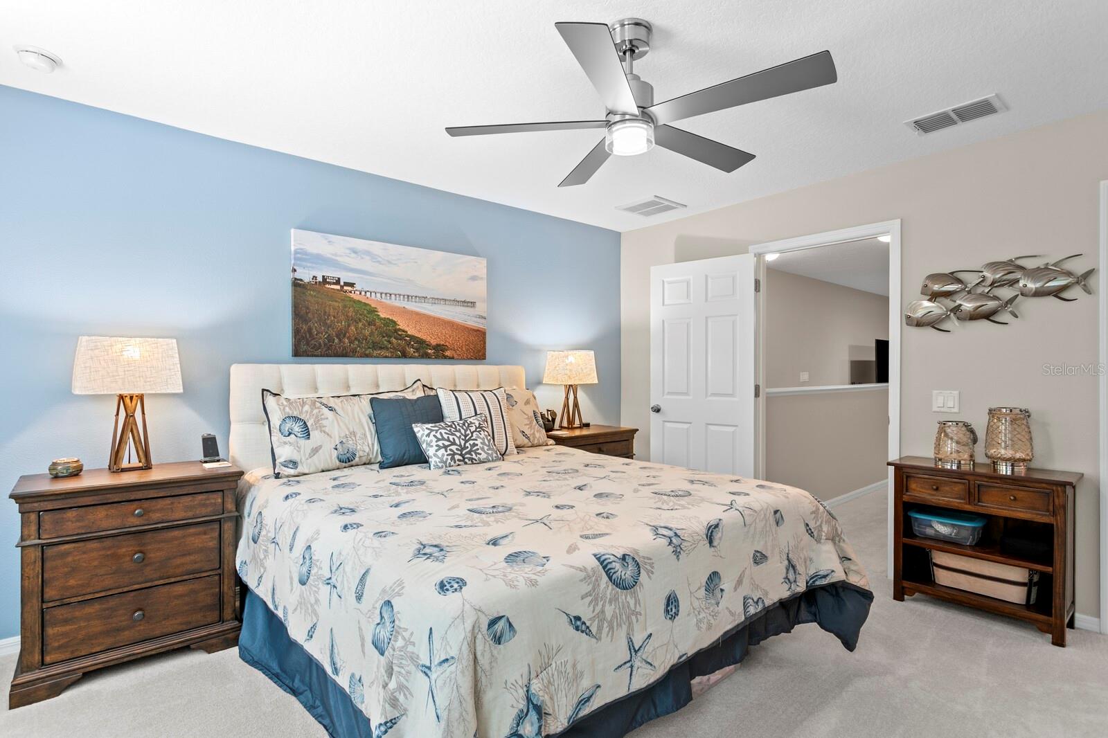 SOUTH HAMPTON - Residential