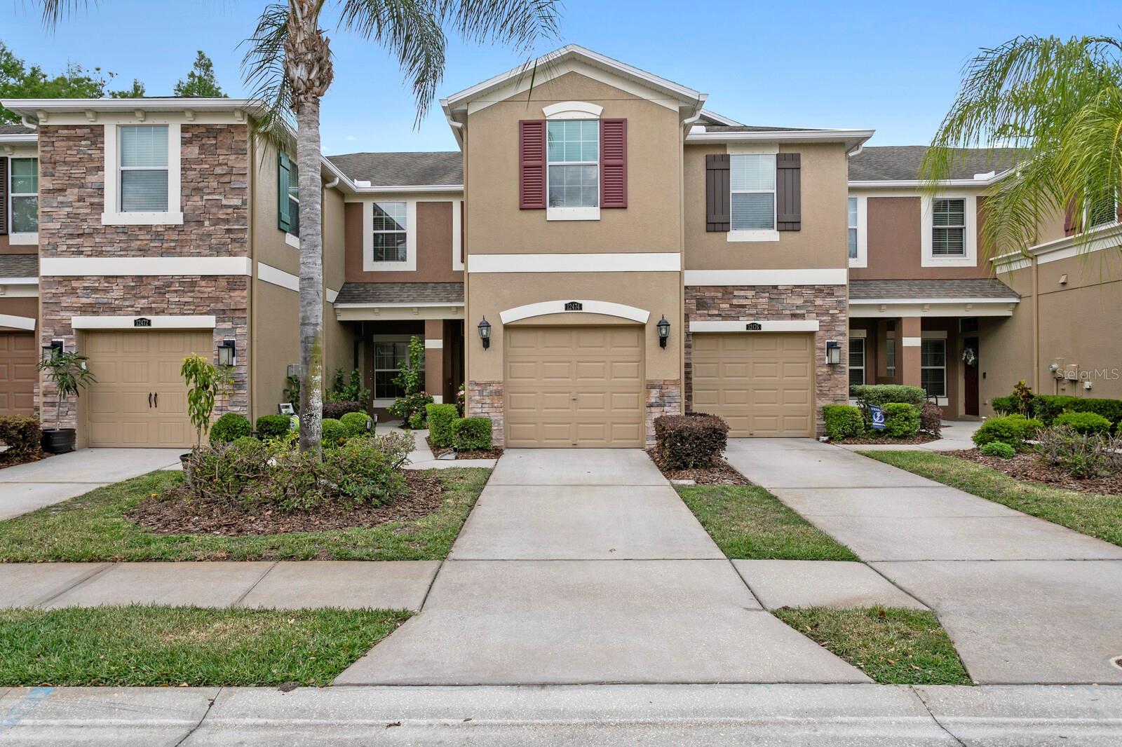 SOUTH HAMPTON - Residential